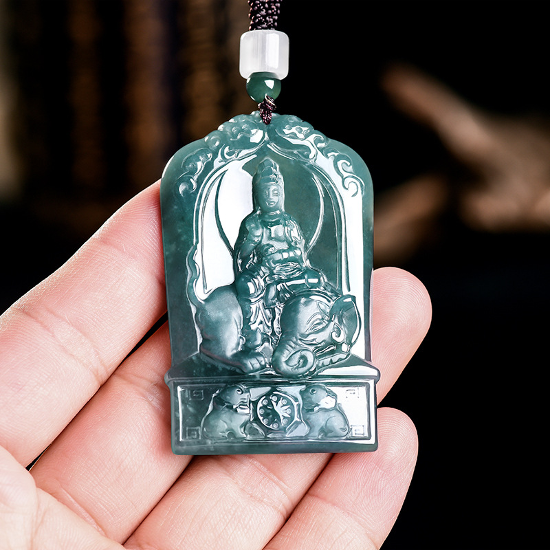 Natural Burmese Jadeite Guanyi - огляд і ціна Luxury Gifts Jewelry & Watches Namfleg Mostar